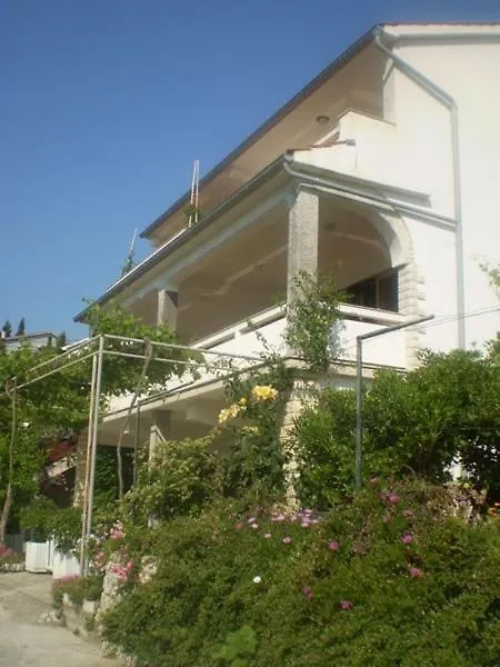 Guest house Room In Palit With Balcony, Wi-Fi Mundanije