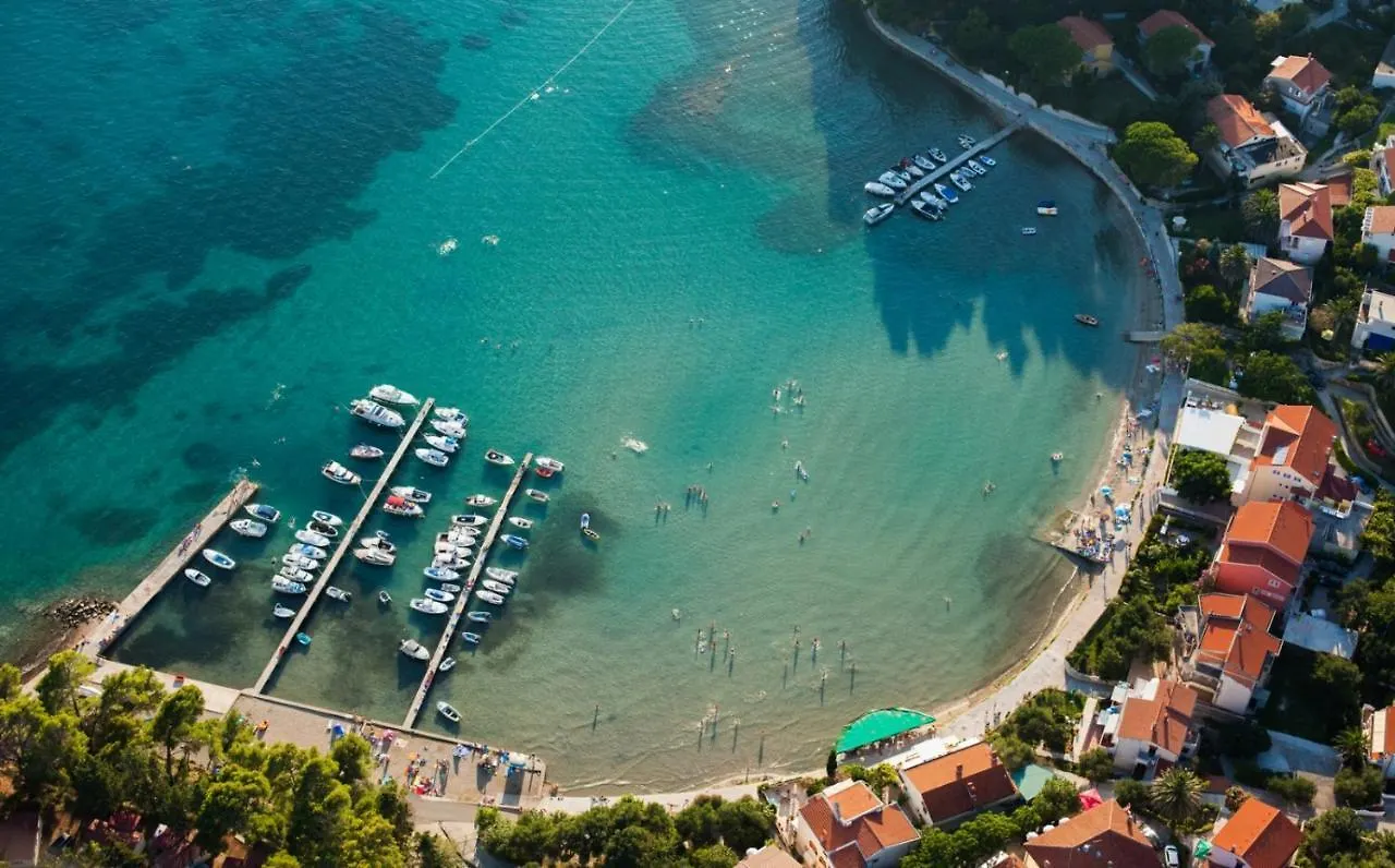 Room In Palit With Balcony, Wi-Fi Mundanije 0*,  Croatia